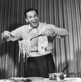 Frank Sinatra tosses pasta